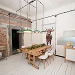 Loft Sen Pszczoly Warschau