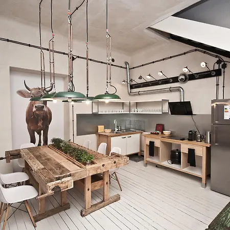 Apartment Loft Sen Pszczoly Warsaw
